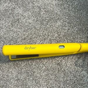 Drybar Vibrant Yellow Styling Iron